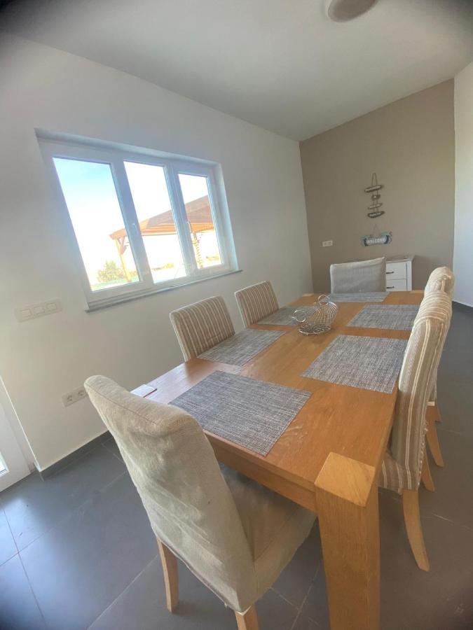 Villa Verano Apartamentos Compartidos Villaverde ラ・オリーバ エクステリア 写真